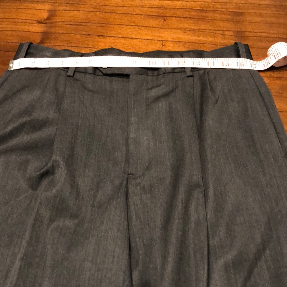 Austin Reed Men’s Gray Slacks 34 - Picture 4 of 16